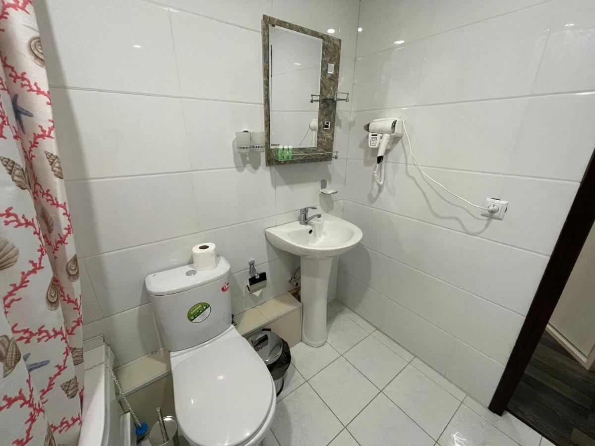 Ipak Hotel Ташкент Екстер'єр фото
